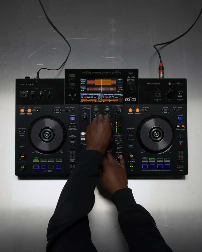 DJ bei TRU Fitness Event